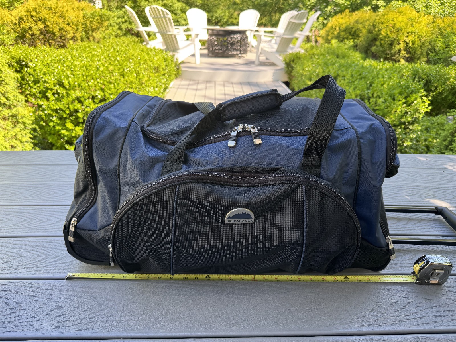HIGHLAND TREK BLUE & BLACK 28″ ROLLING PULLMAN DUFFLE SHOULDER GYM BAG LUGGAGE