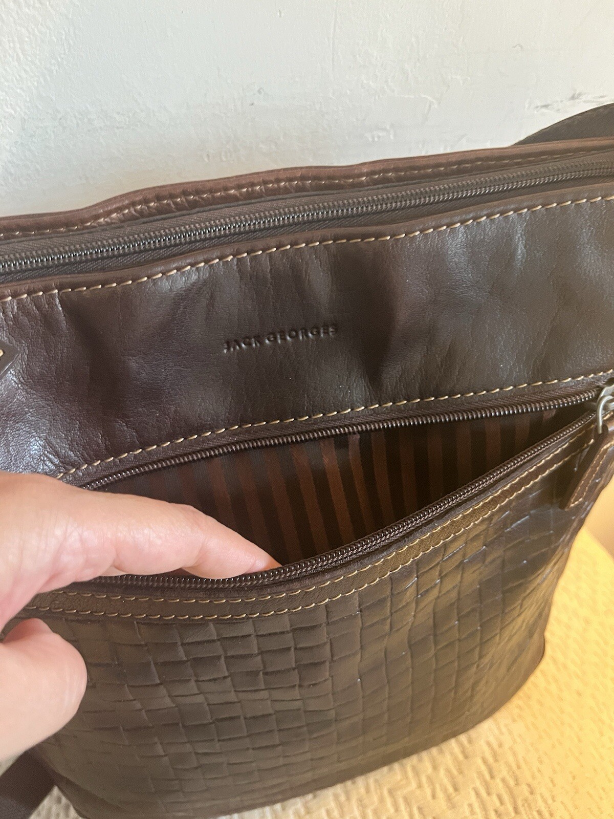 Jack Georges American Brand Buffalo Leather Voyager Crossbody Bag Brown