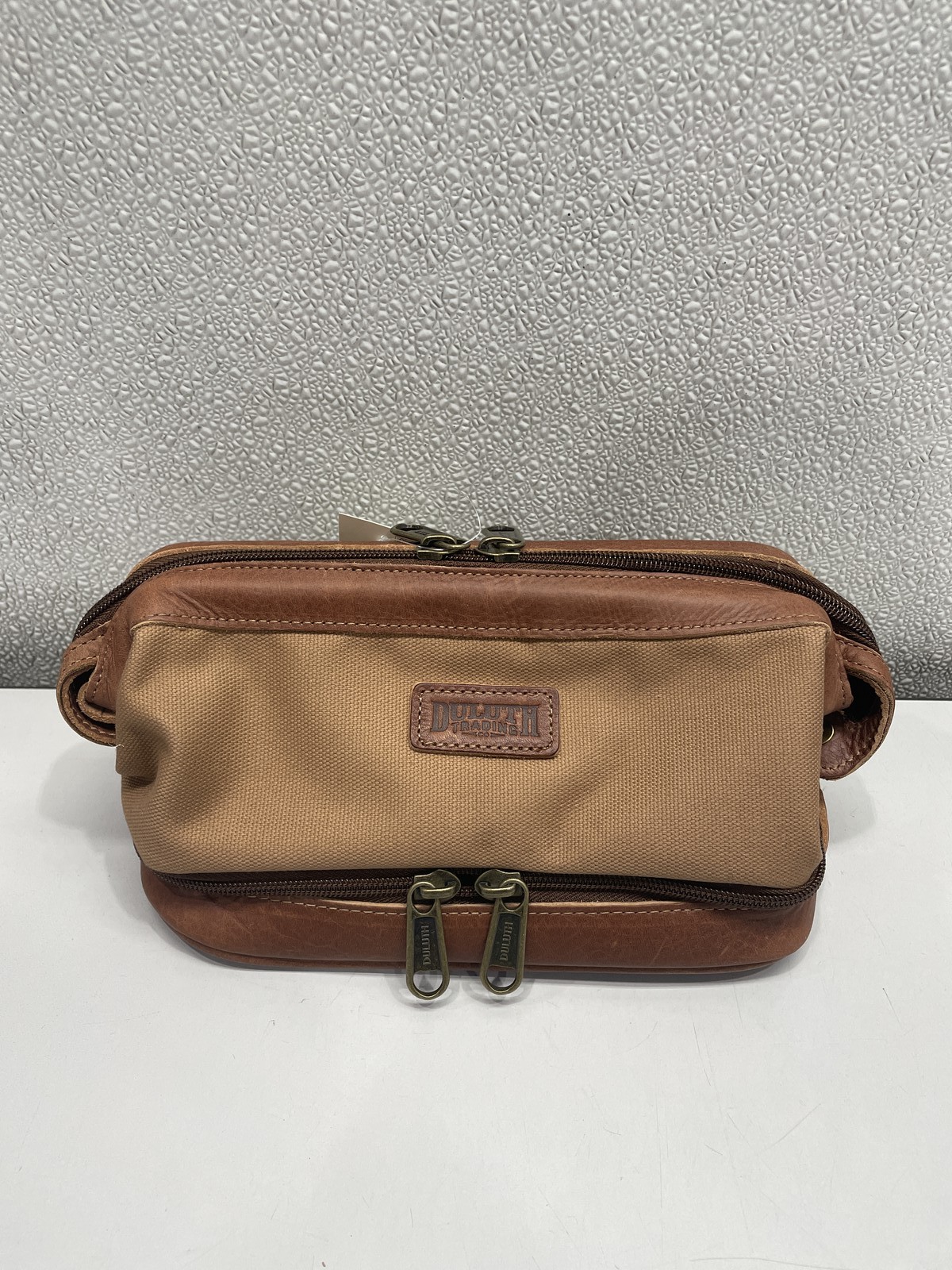 Duluth Trading Fire Hose Drop Base Travel Kit, Brown