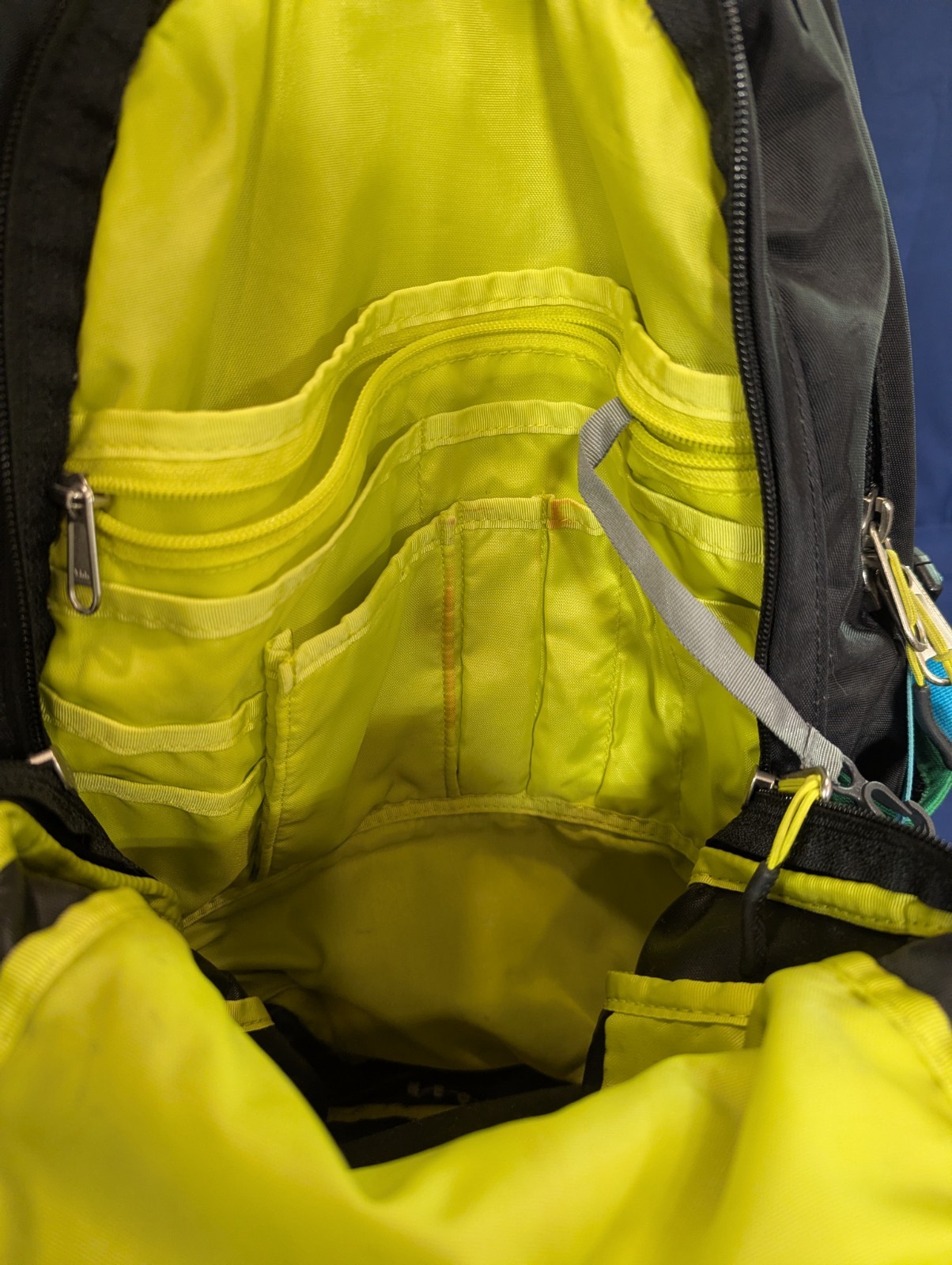 North Face Recon Backpack
