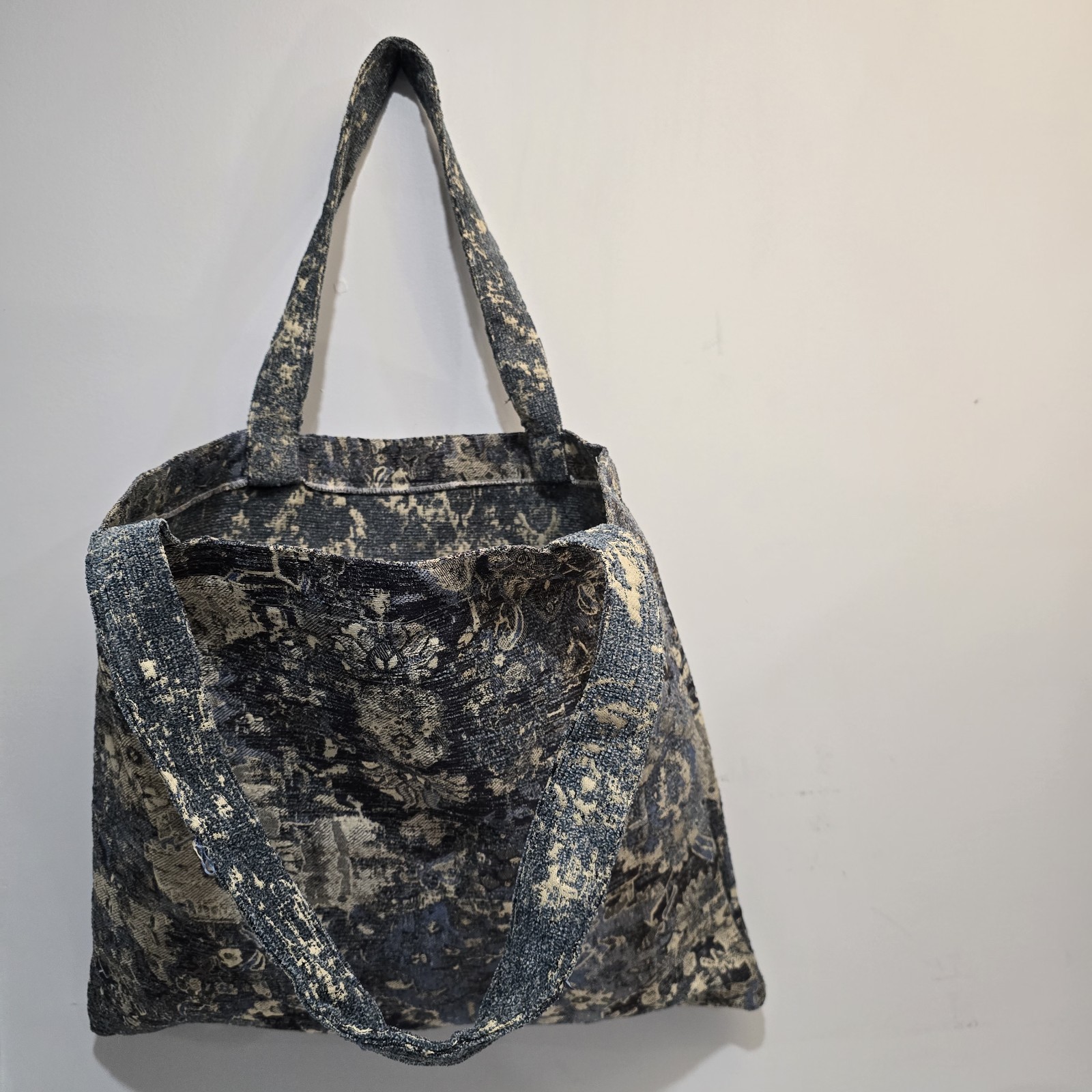 Blue Beige Floral Large Tote Bag for Men Casual Shoulder Strap