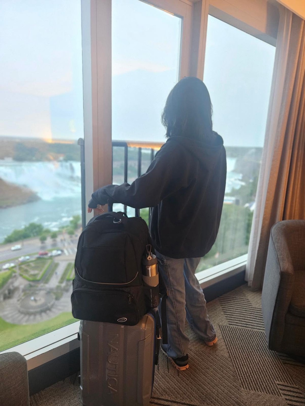 Tennis Backpack with Shoe compartment, Laptop compartment PacknRest Large Black