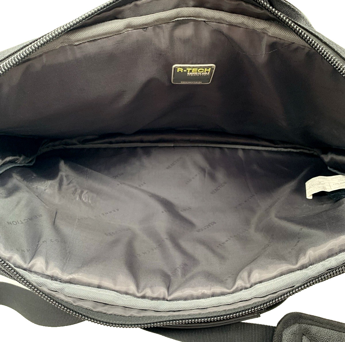 Kenneth Cole Reaction R-Tech 536735 Laptop Briefcase Messenger Bag 18.5 x 13 EUC
