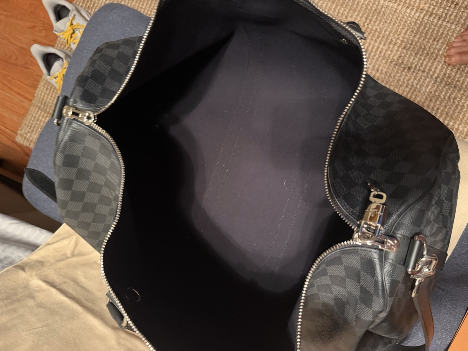 Louis Vuitton Keepall 55 Bandouliere Damier Graphite LV Travel Duffle Bag SD3102