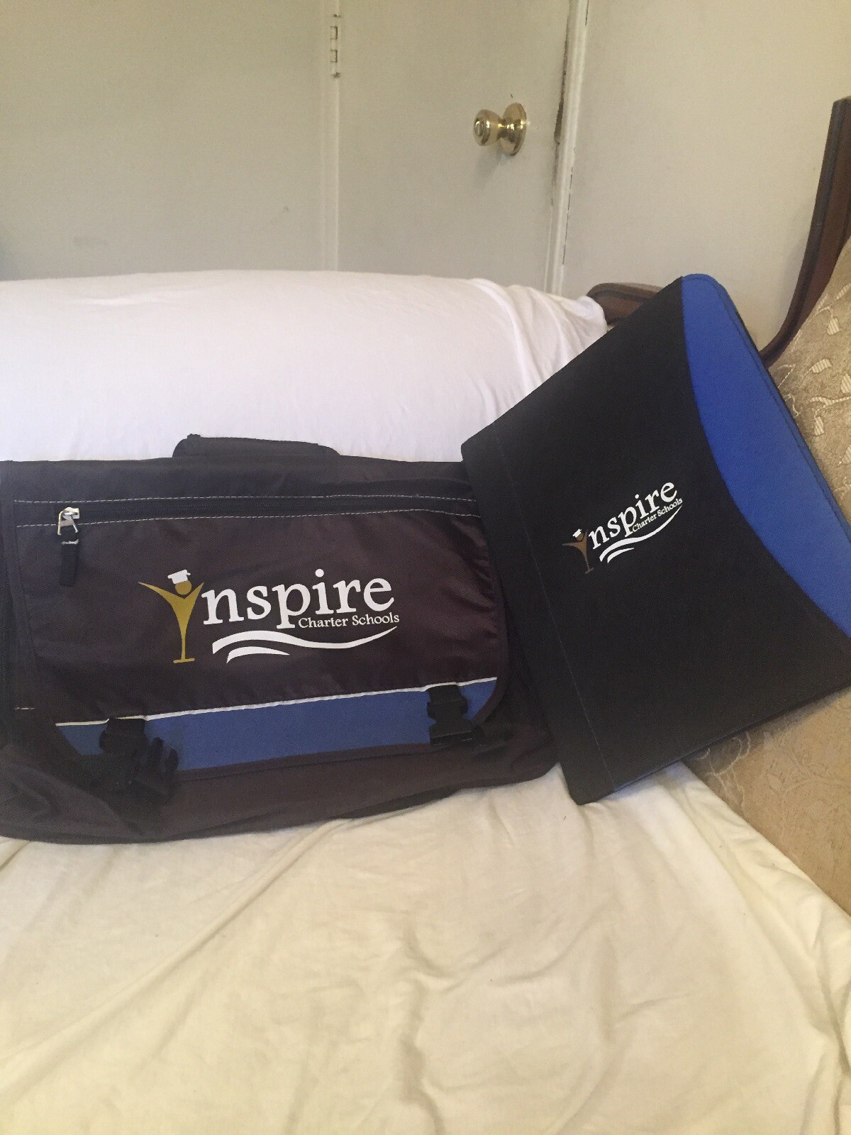 Inspire Charter School New Shoulder Labtop Bag Black With Devisions & 4 Pockets