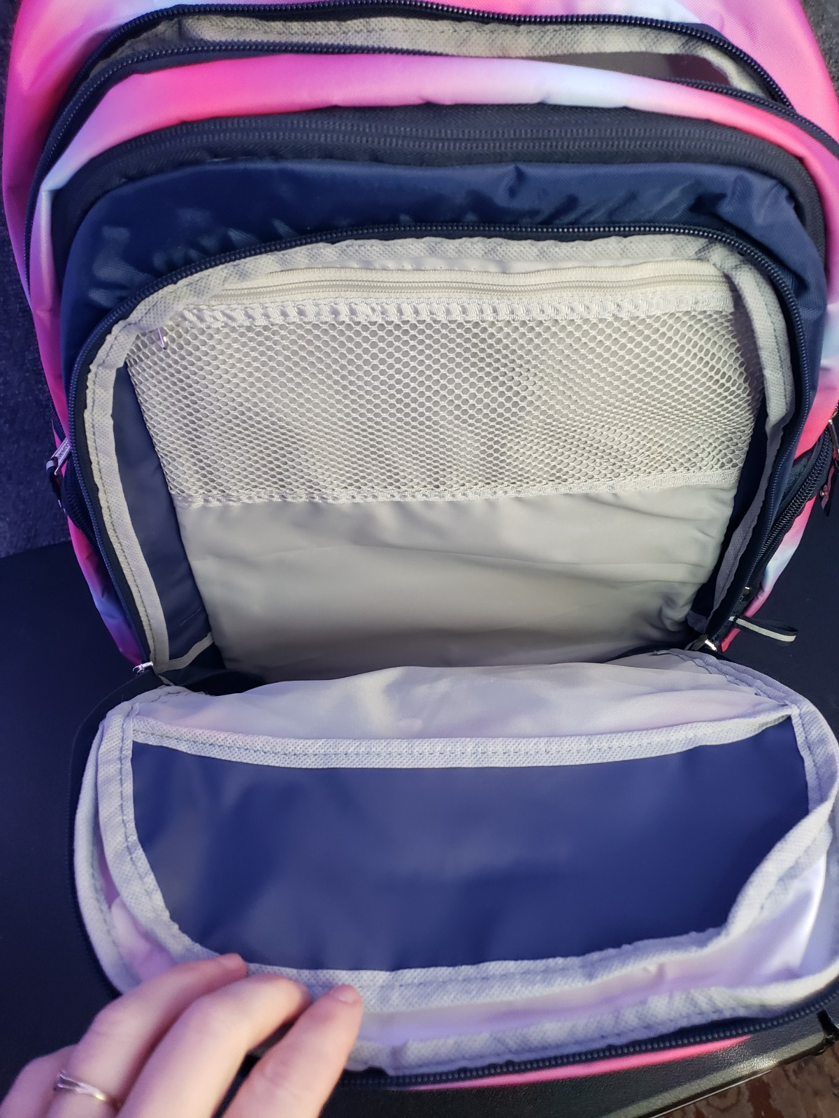 East Sport Backpack Expandable Titan Backpack/Book Bag. Multi-Purpose Oversized