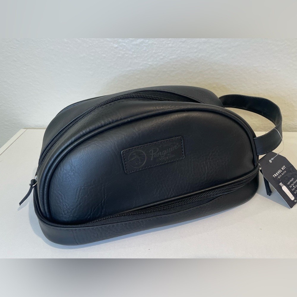 Original Penguin NWT Men’s Travel Kit Classic Black Toiletry Bag with bottle