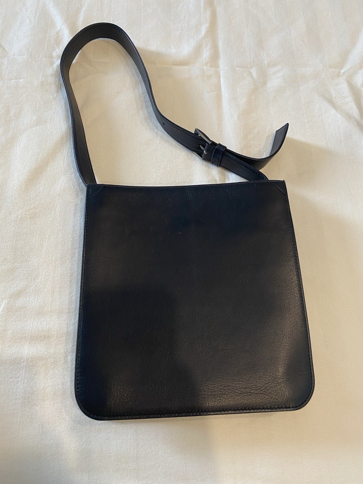 Givenchy Classic Black Shoulder Bag Leather Men’s/Unisex Vintage Two-Tone