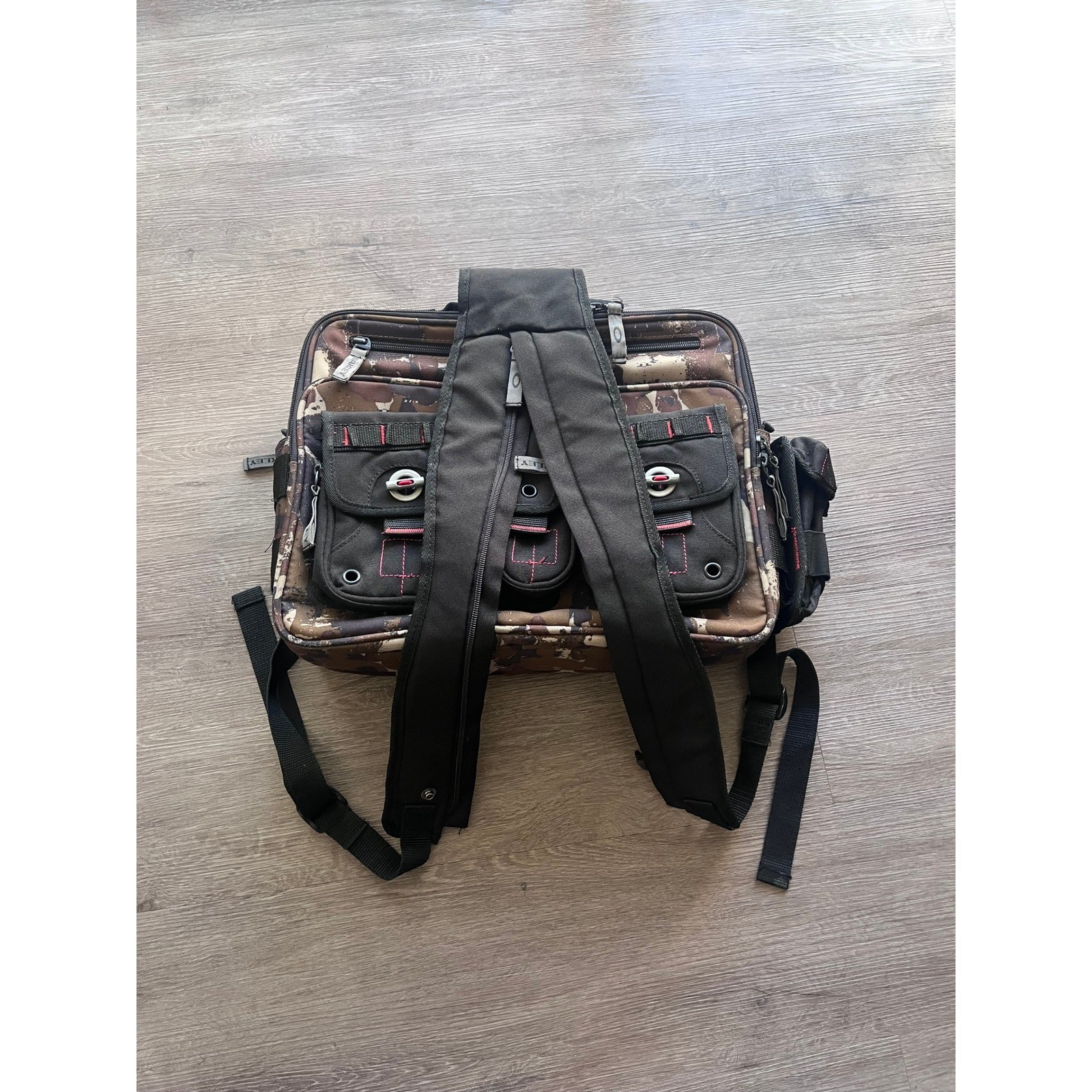 Oakley Tactical Field Gear Camo Messenger Laptop Bag Backpack Brown Camouflage