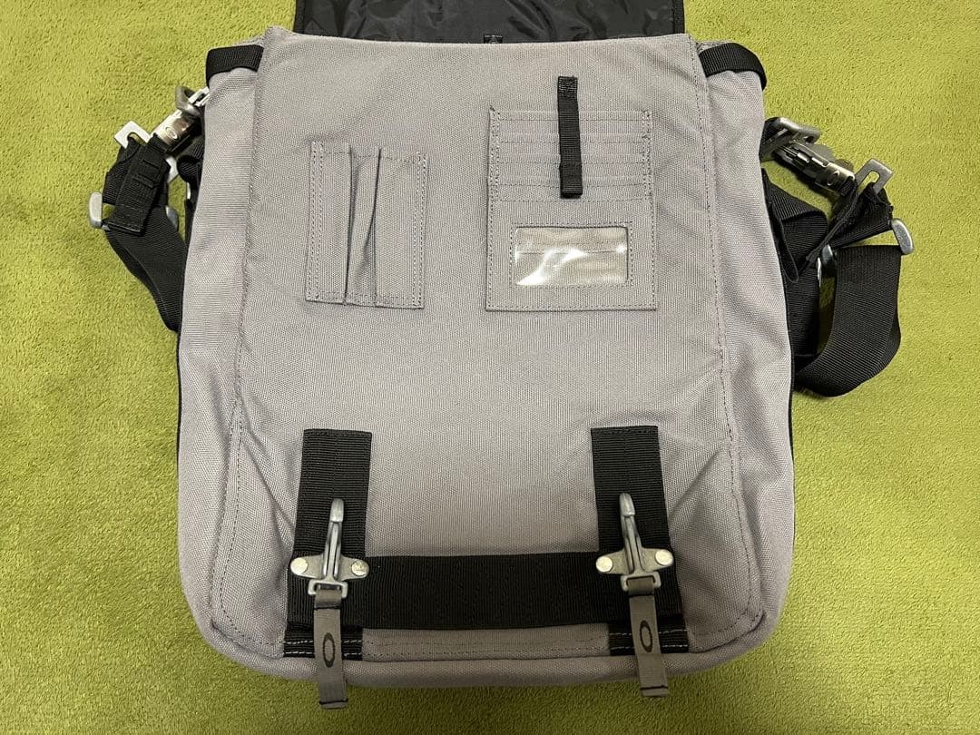 Oakley Tactical Field Gear SI Messenger Bag Black Gray Vintage Rare