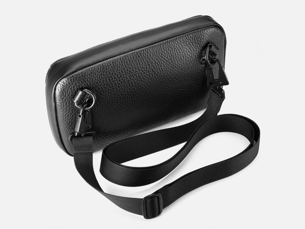 Grams 28 Pebble Leather Essentials Tech Pouch 131 Crossbody Black