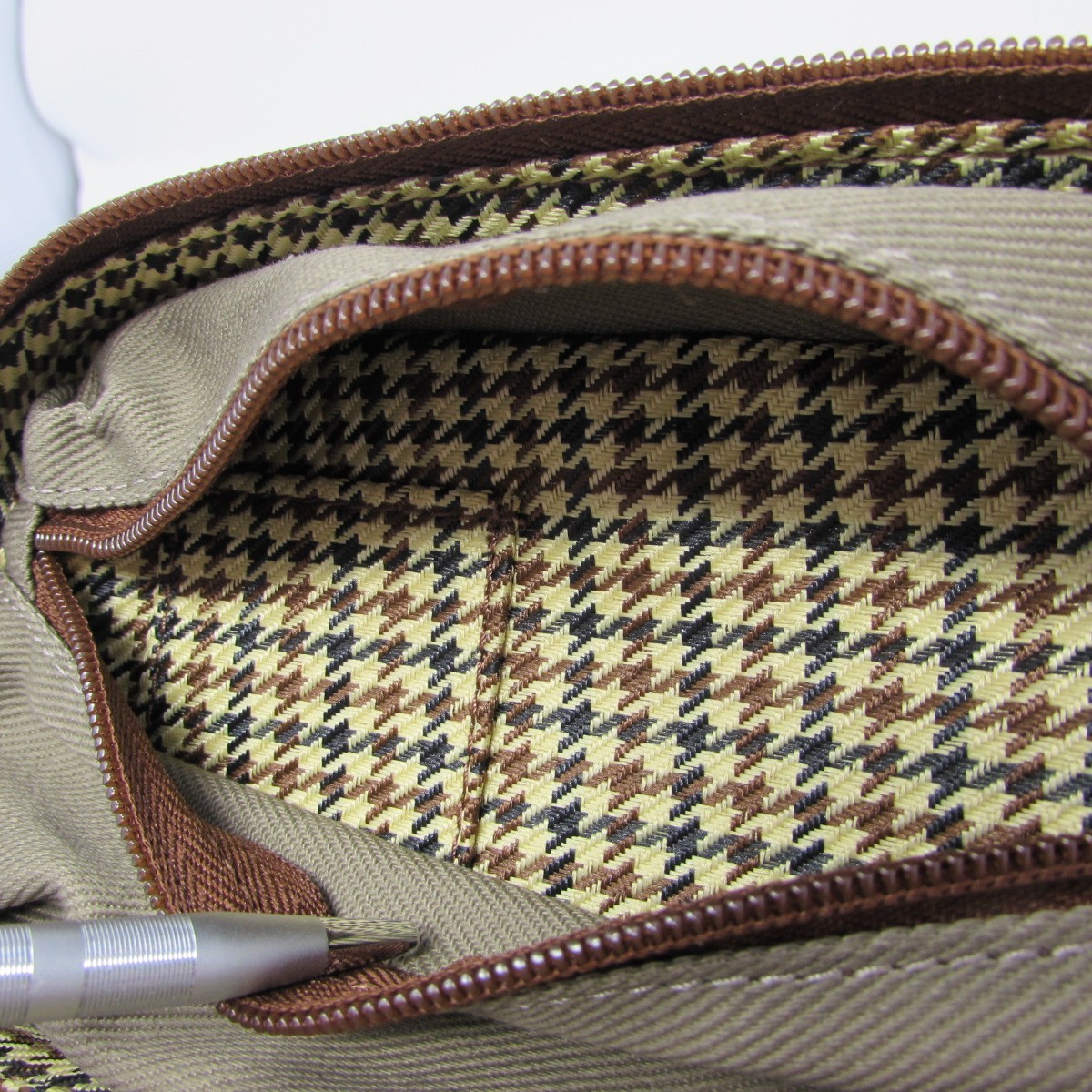 Cutter & Buck Valuables Pouch Cotton Twill Leather Trim Brown Tan Travel Stains