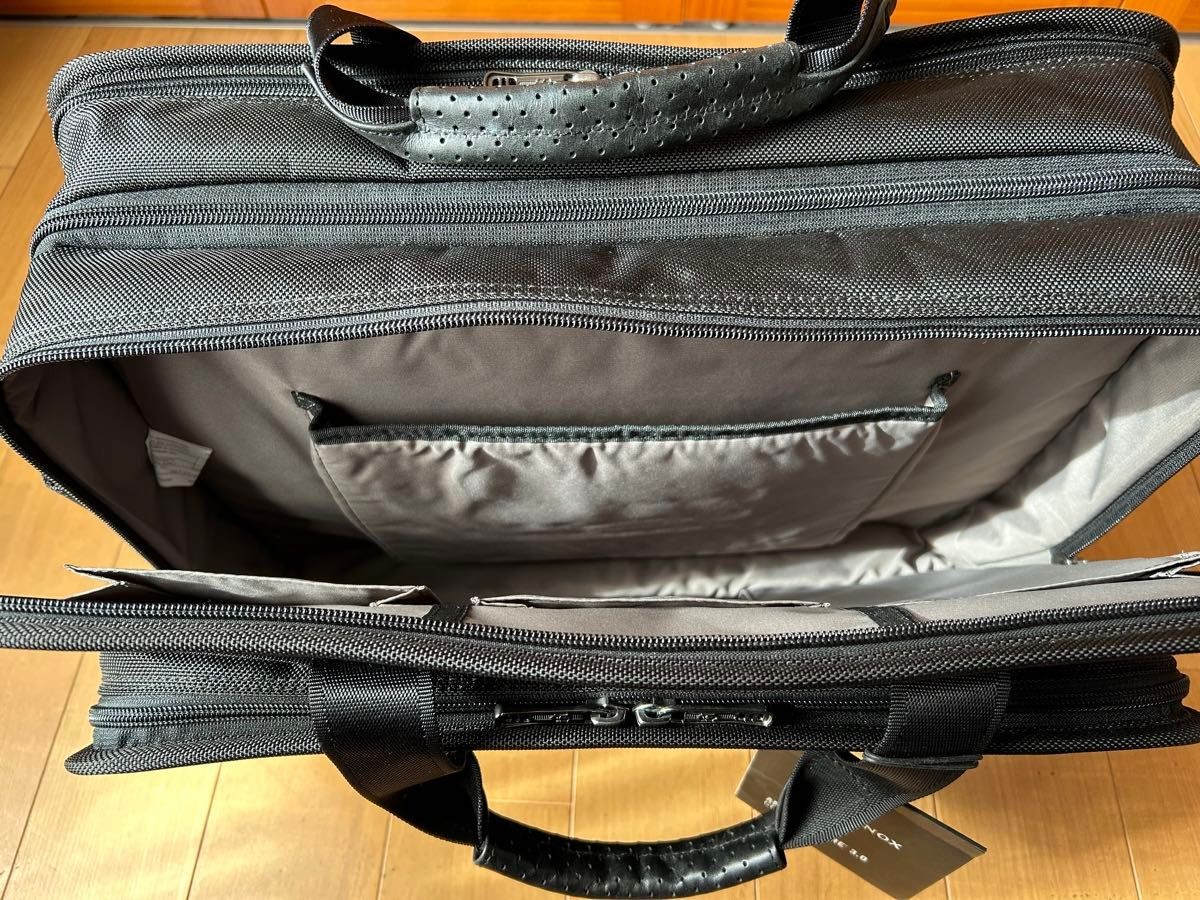 Victorinox Expandable Business Briefcase Black 31322601 NWT Repaired