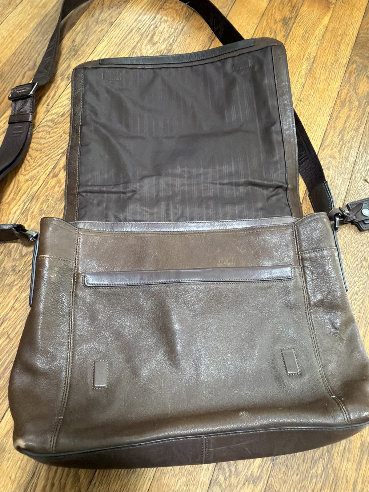Tumi Dark Brown Leather Laptop Messenger Bag With Web Strap
