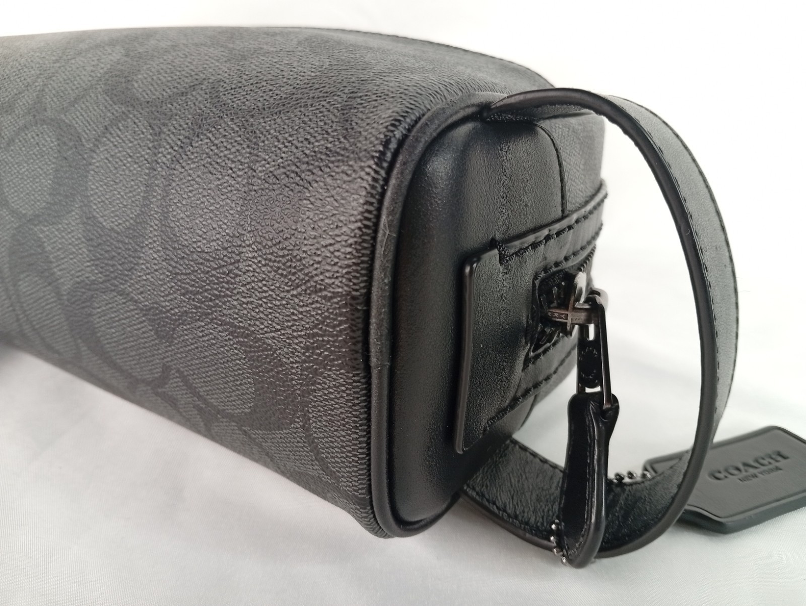 Pre-Owned Coach Signature Canvas Small Travel Kit Toiletry Bag Charcoal Black