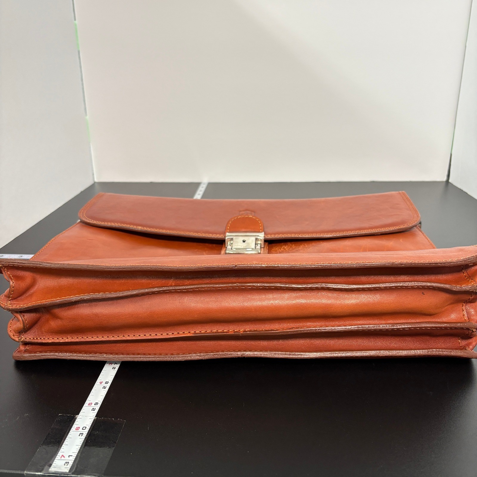 Unbranded Leather Briefcase Messenger Bag Large Cognac Made Italy Quiet Luxury