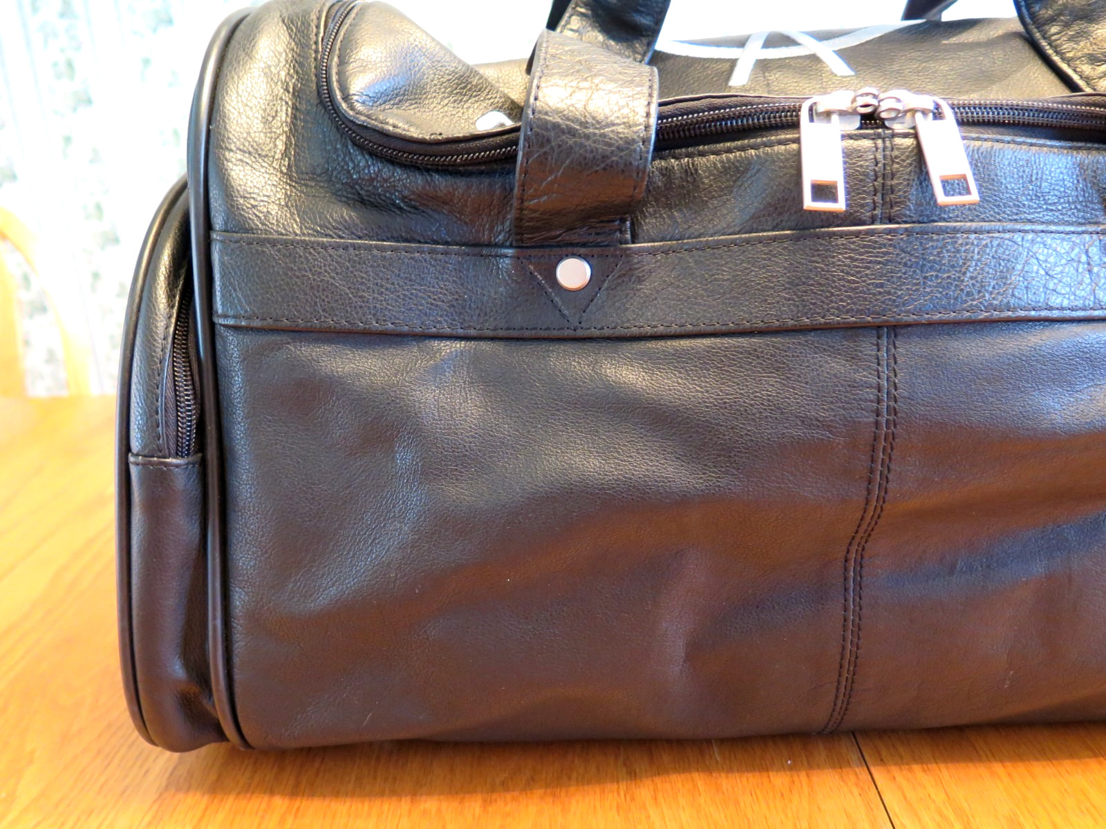 Vtg Black Leather Corvette Duffle Bag Embroidered Logo Travel Gym Weekender
