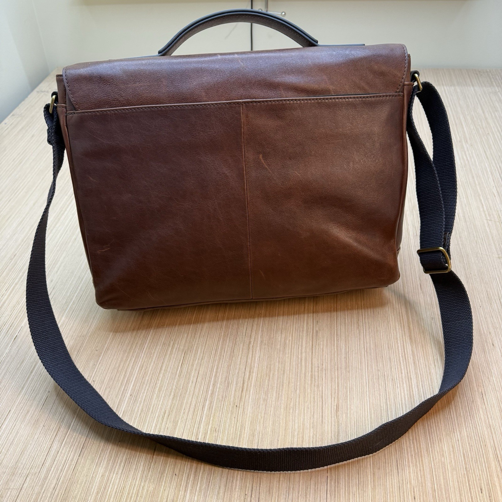 FOSSIL Rich Brown Leather Messenger Satchel Computer Laptop Cross Body Bag 16×12