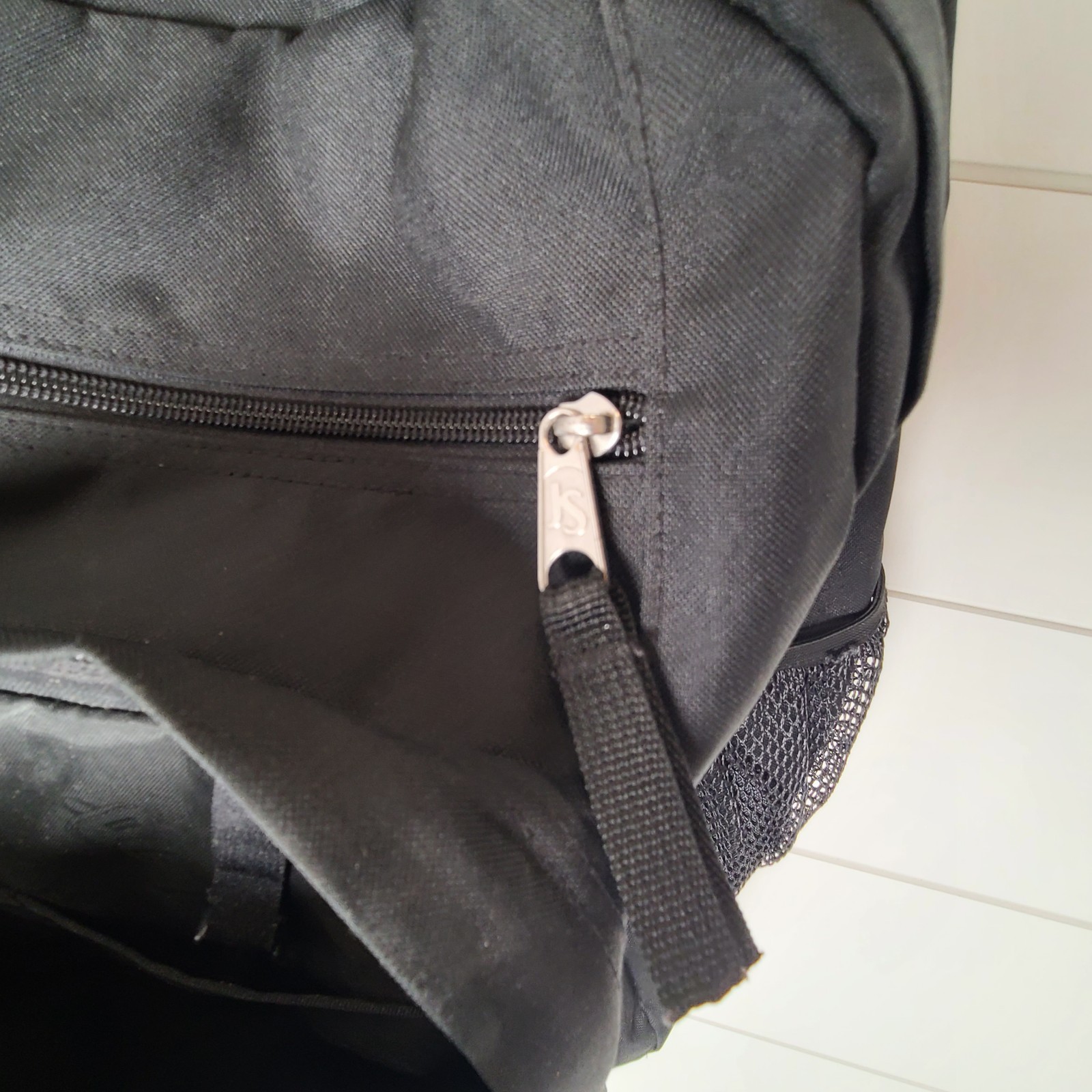JanSport JS0A47JK Big Student Backpack Black Laptop compartment
