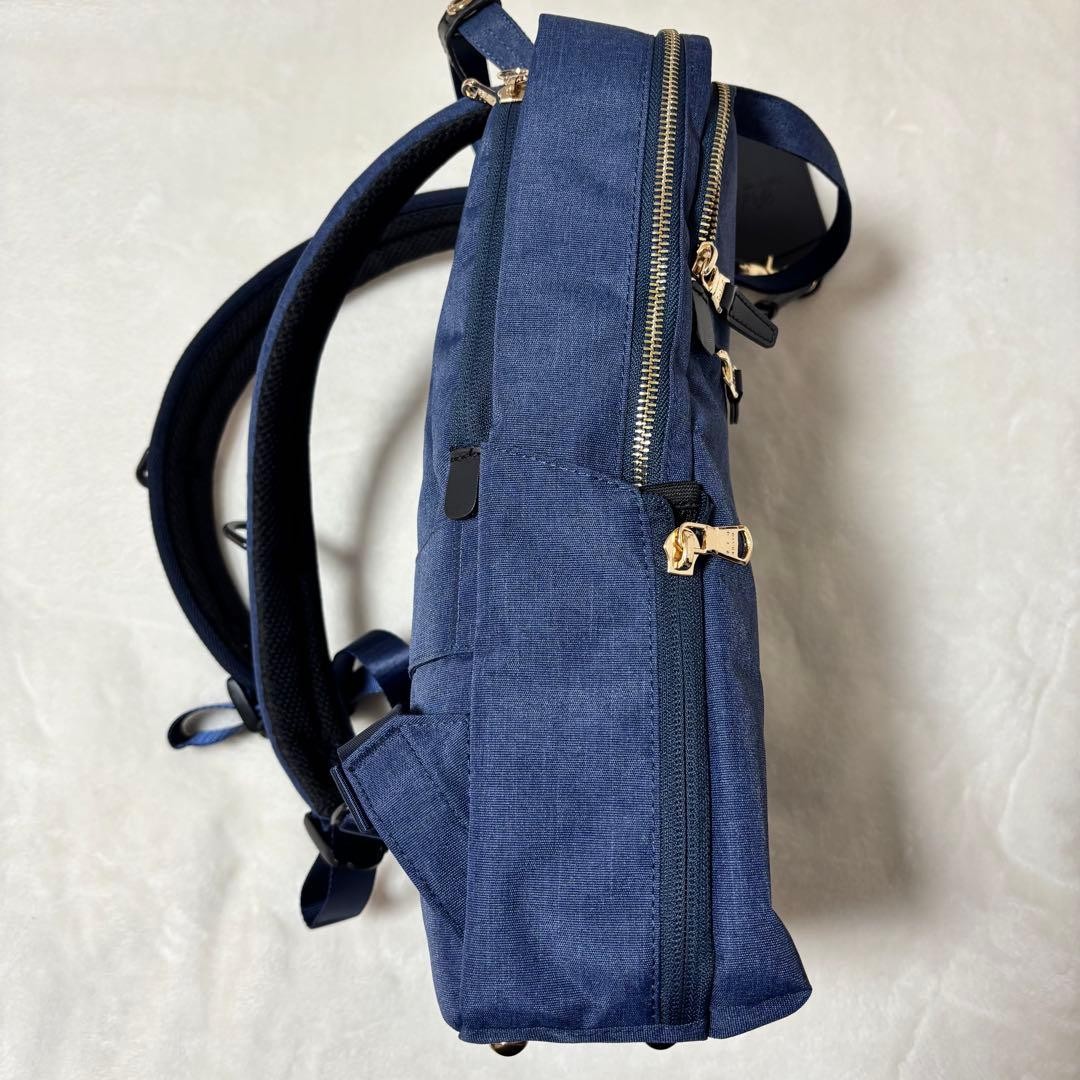 P.I.D Business Navy Con