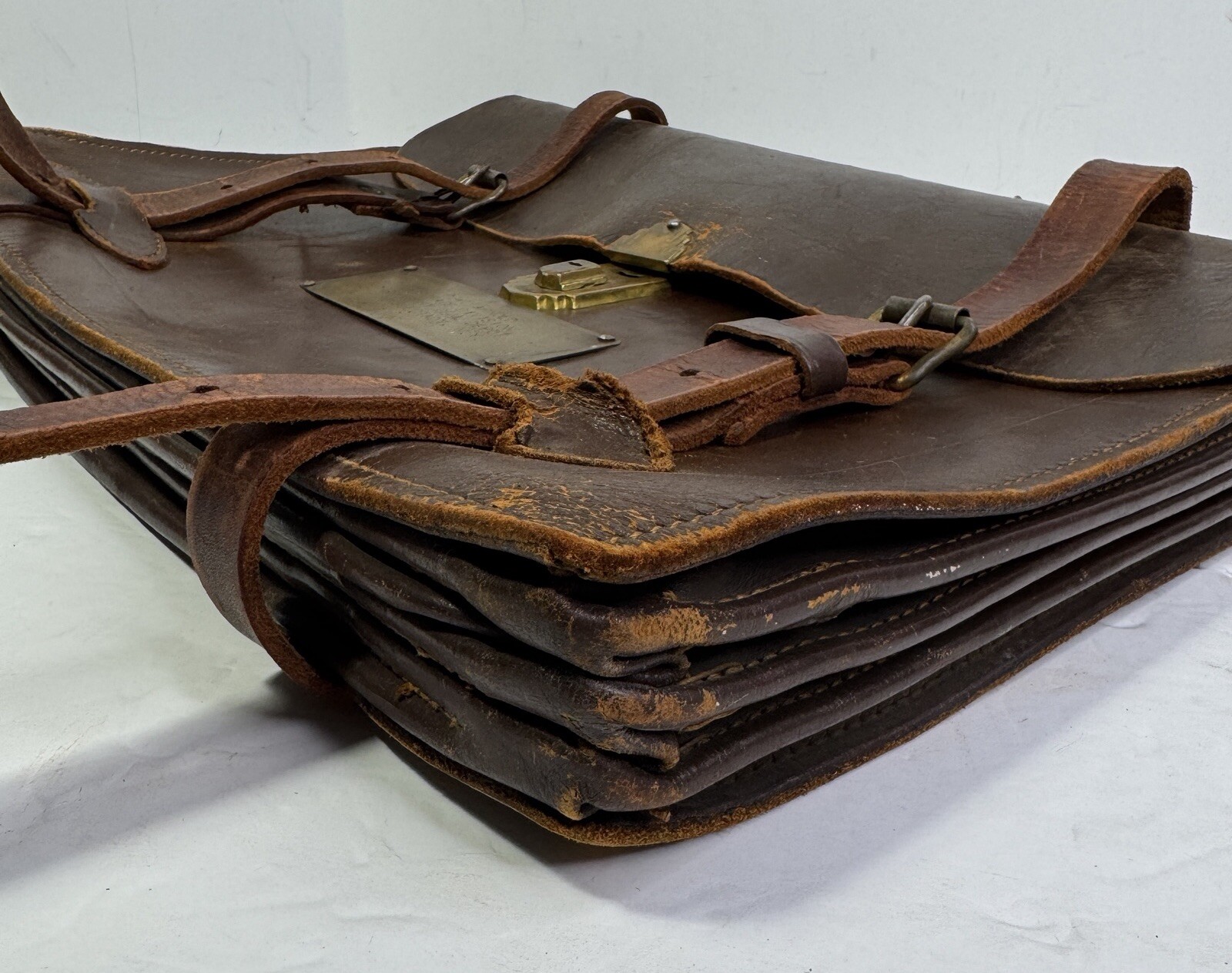 US Army Leather Lawyer Briefcase Type 1 US Military Issue Lawyer, Pilots Bag