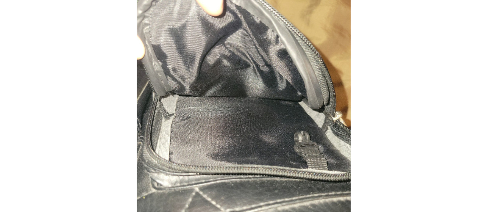 Bill Blass Laptop Messenger Bag