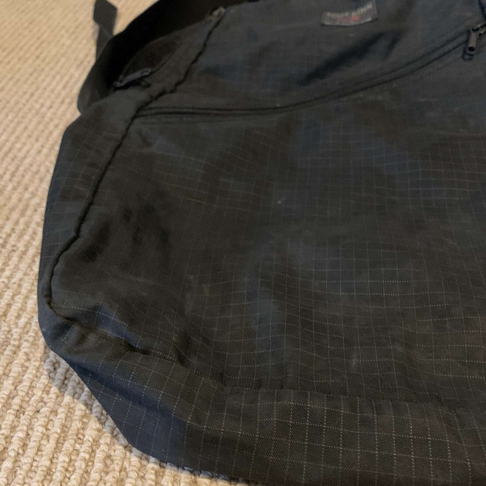 Tom Bihn – Daylight Backpack – Black 400 Halcyon/Northwest Sky 200 Halcyon