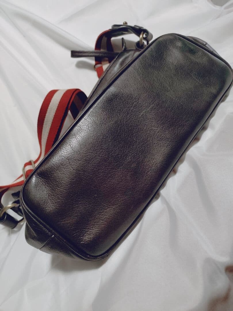 BALLY Brown Leather Shoulder Bag Red White Striped Strap Men