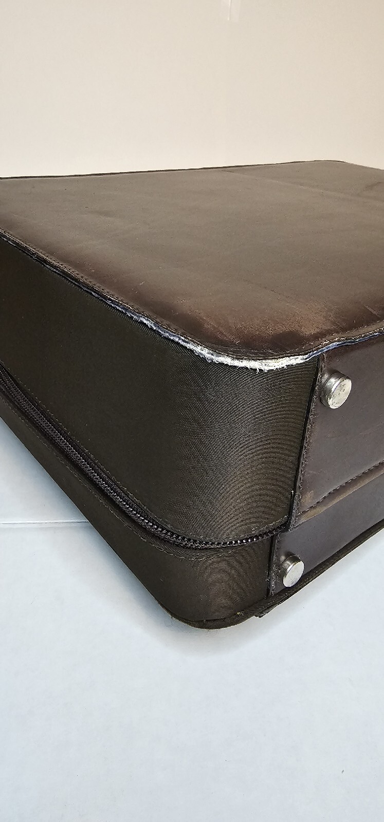 BRUNO MAGLI Brown Leather Compact Briefcase made in Italy Office Bag