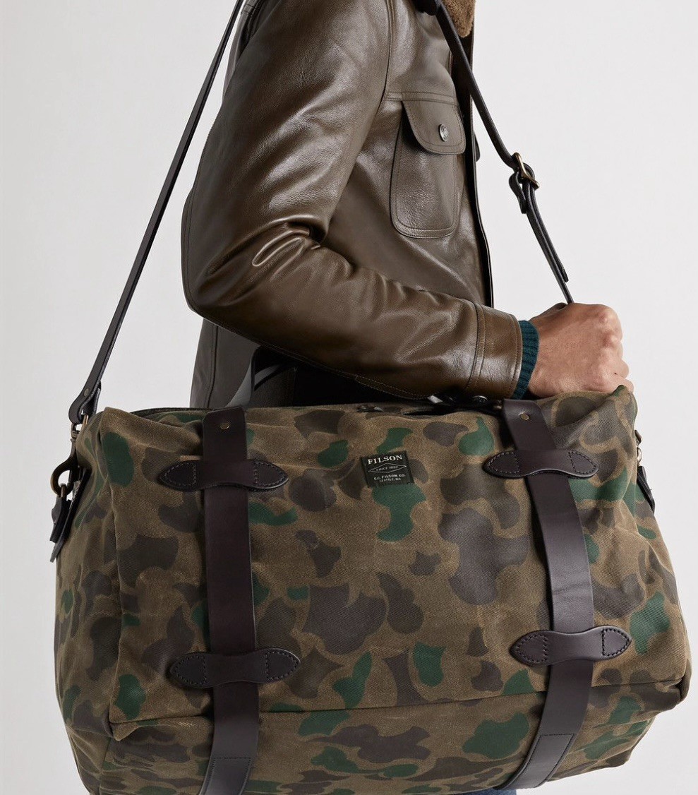 Filson Camouflage Duffle Bag Zip Closure Leather Handles Adjustable Strap