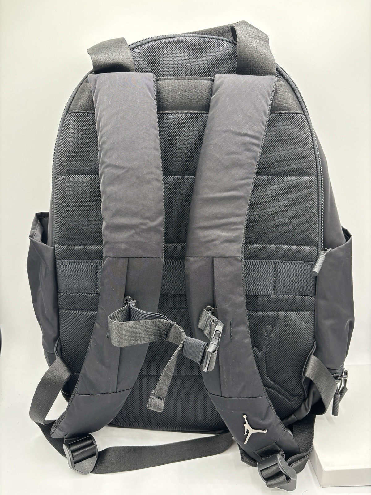NWT Nike Jordan 15” Alpha Backpack Black, Shoe & Laptop Compartments,WA0868 702.