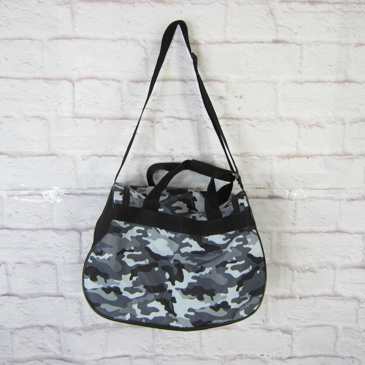 Adidas Camo Print Duffel Bag BLACK & GRAY LOGO ZIP TOP Fits Gym Locker