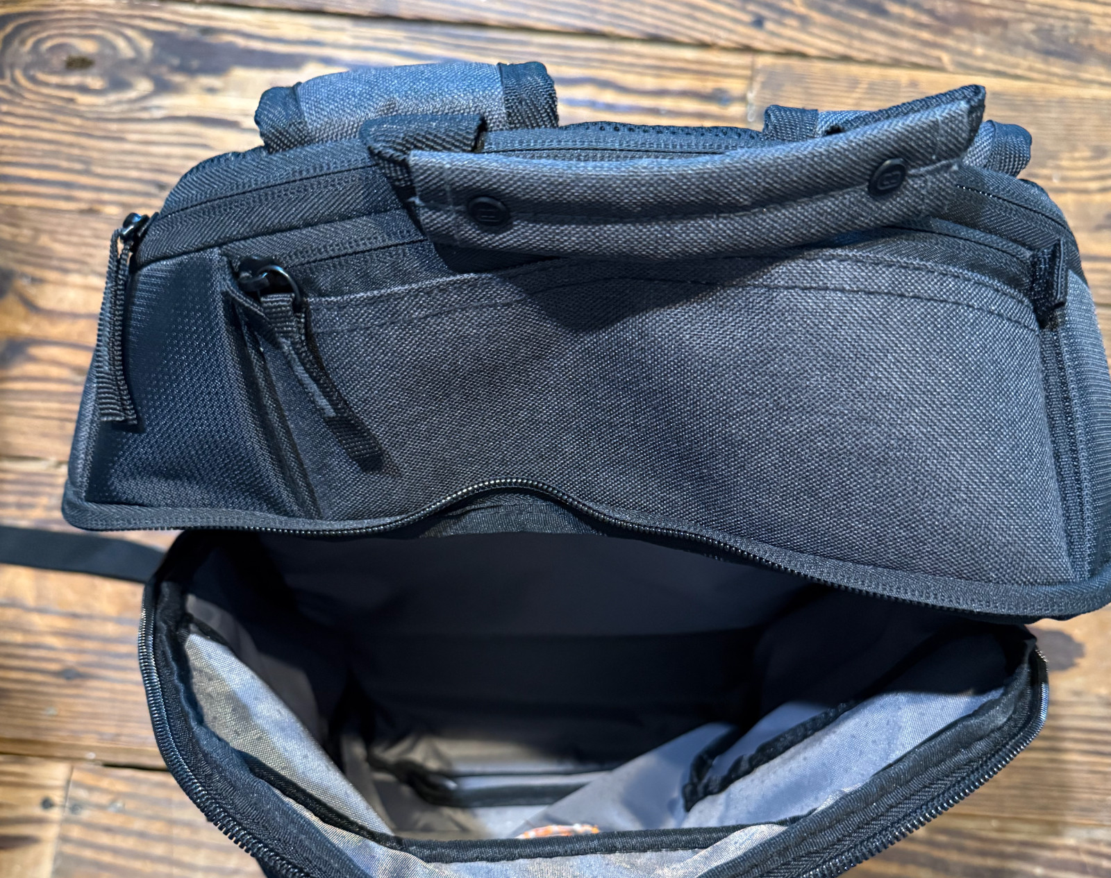 NEW Ogio Backpack Gambit Padded Laptop Backpack Graphite Black NWOT Audacy Logo