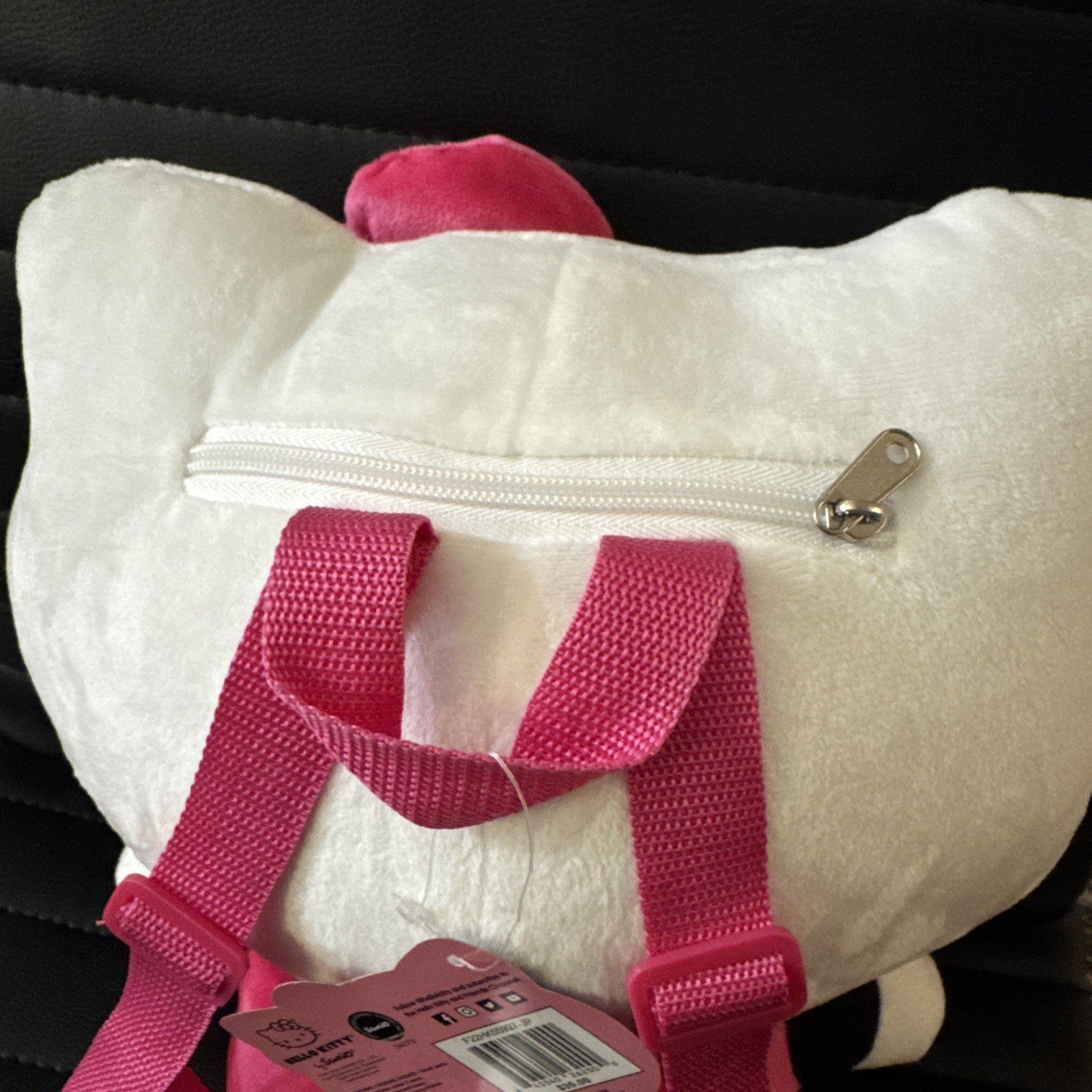 Sanrio Hello Kitty Plush Backpack 14” Large Zip Closure Pink White Black New