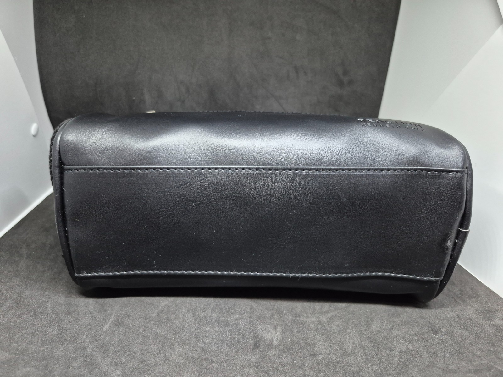 Kenneth Cole Reaction -Toiletry Shaving Cosmetic Leather Bag Storage Travel