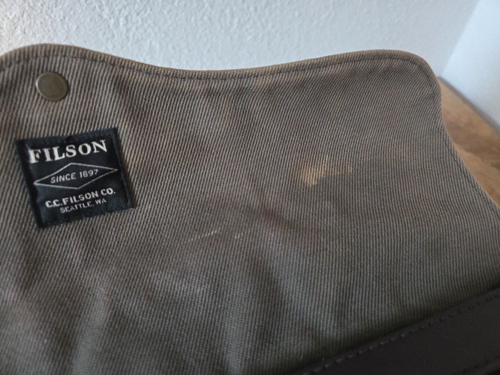 Filson Rugged Twill Original Briefcase | Otter Green | Made in USA | MSRP $499
