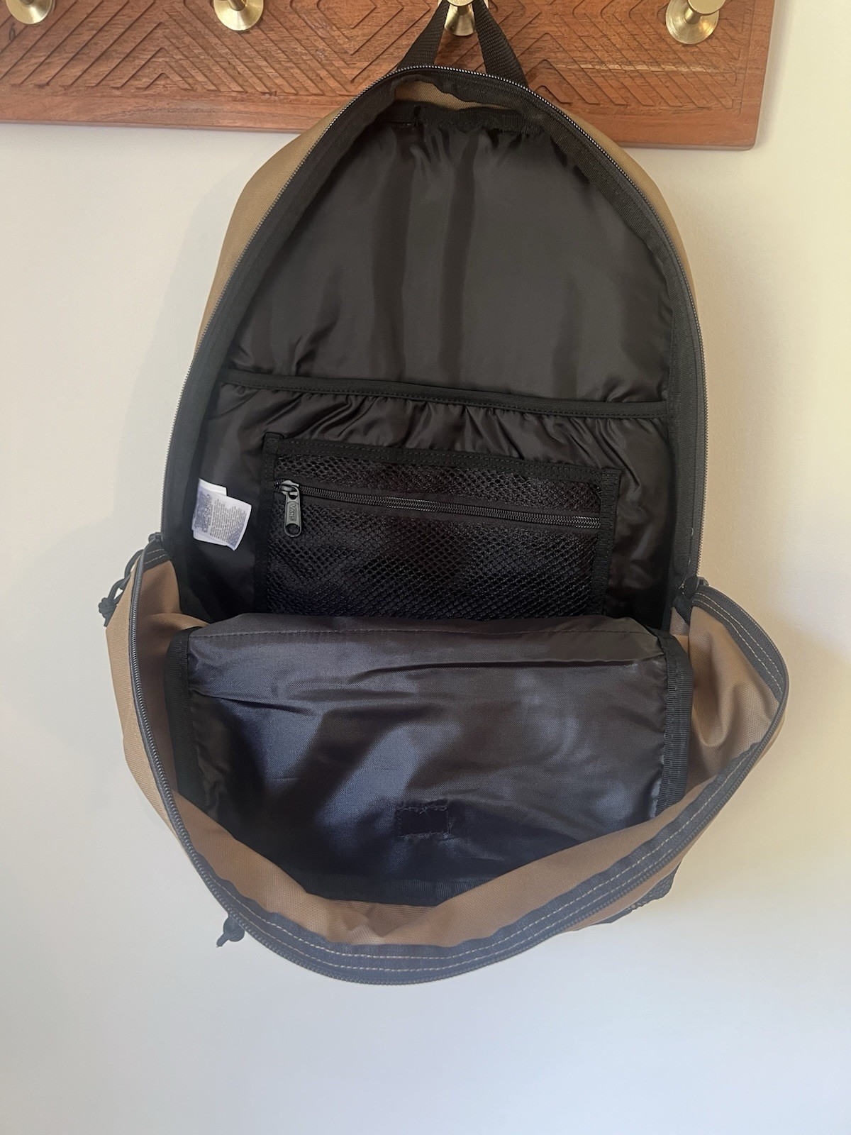 VANS Back Pack Skate Pack 3 Tan Color with Black adjustable straps Brand New