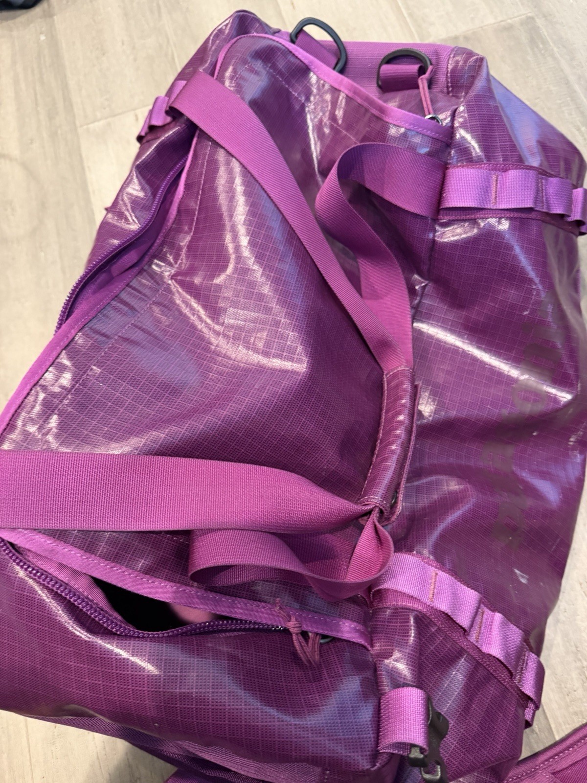 PATAGONIA BLACK HOLE 60L DUFFEL BAG PURPLE