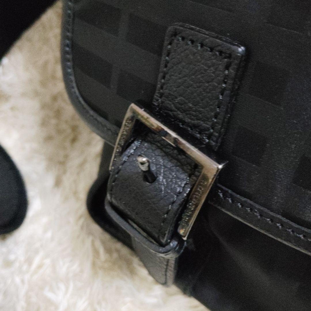 Burberry Black Label Shoulder Check Black From Japan