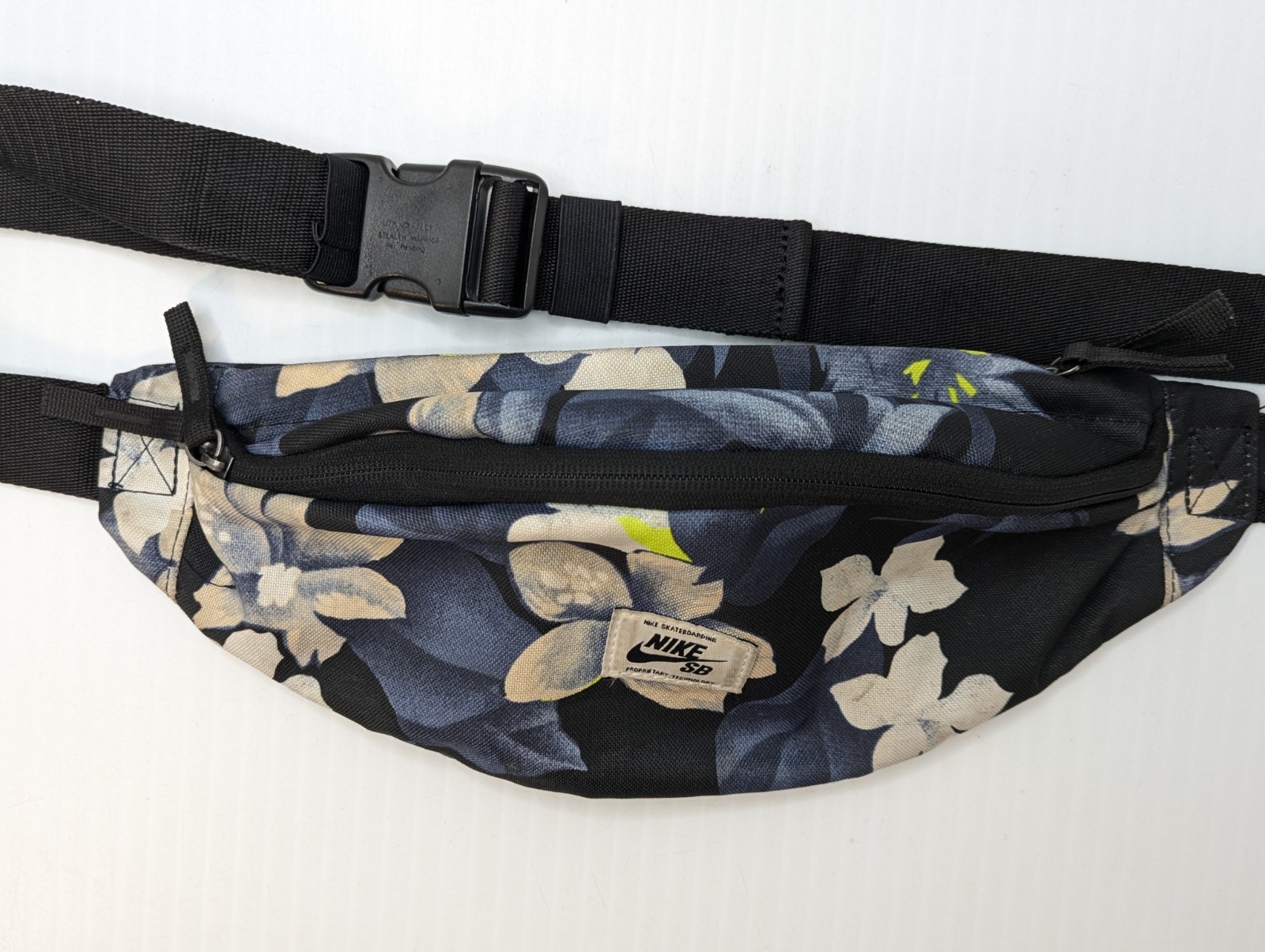 Nike SB Heritage Printed Skate Hip Pack Zip Waist Bag Cv8973-010 Fanny Pack