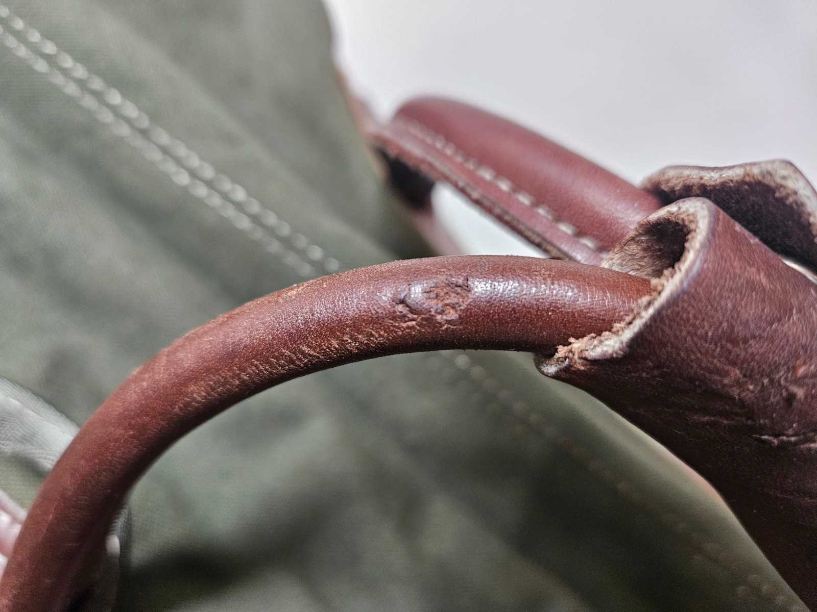 Vintage Orvis Battenkill Green Canvas Leather Weekender Duffle Bag 24 3/4in