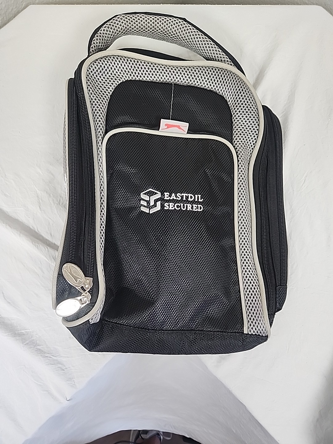 Slazenger Sports Shoe Carry Bag W/ Handle And Multiple Pockets – EASTDIL SECURED