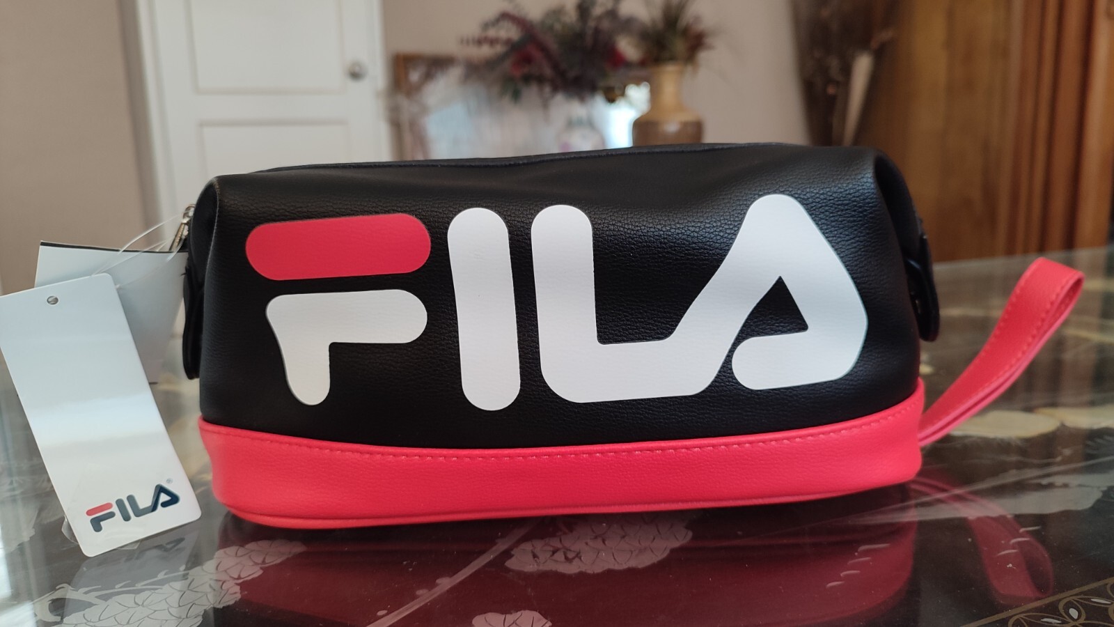 FILA Pouch