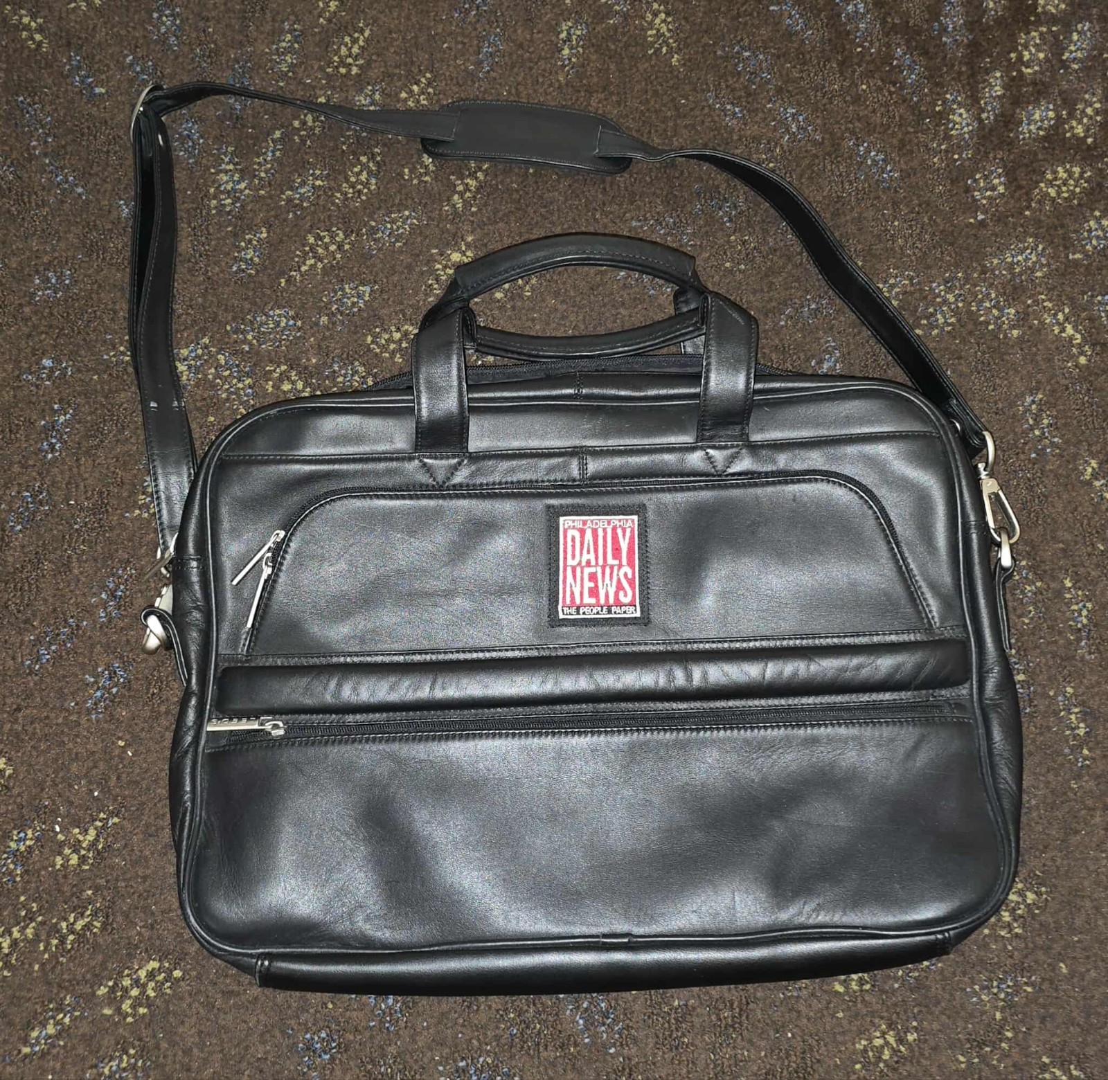 Philadelphia Daily News Leeds Messenger Laptop Bag w/ Shoulder Strap Newspaper