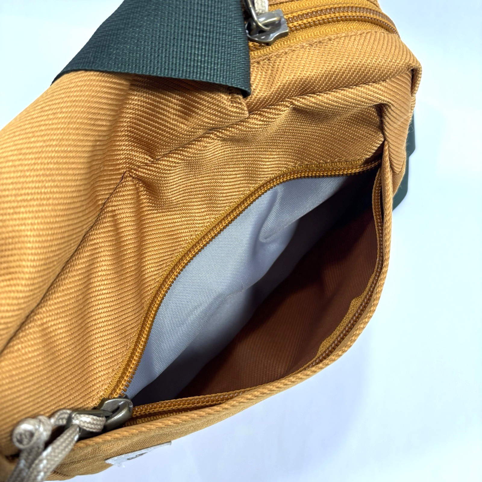 The North Face Crossbody Utility Brown Green Strap Bag Unisex