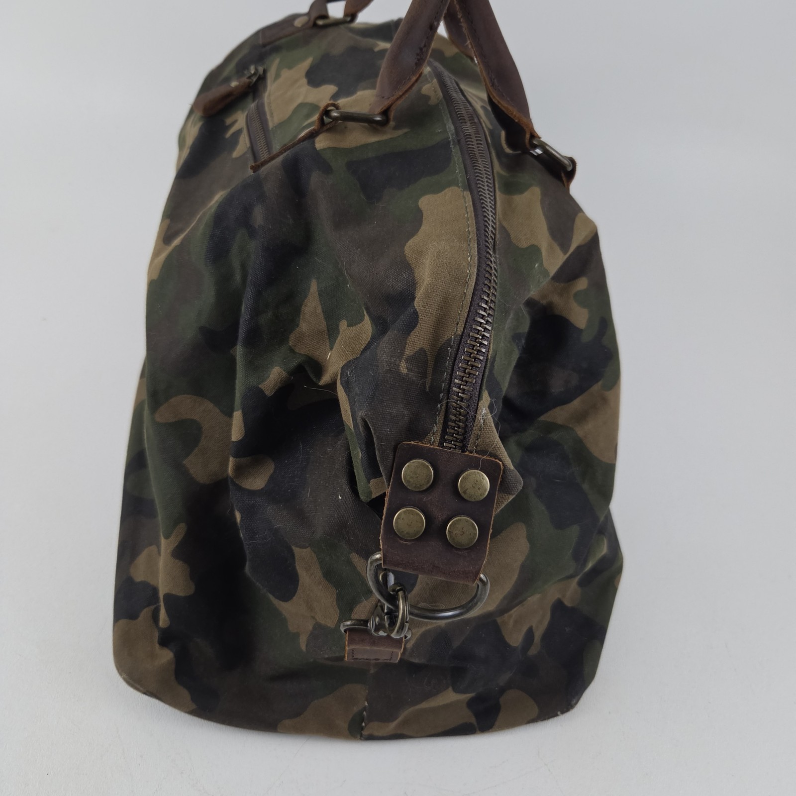 NEWHEY Weekender Leather Trim Waxed Cotton Duffle Bag Camouflage