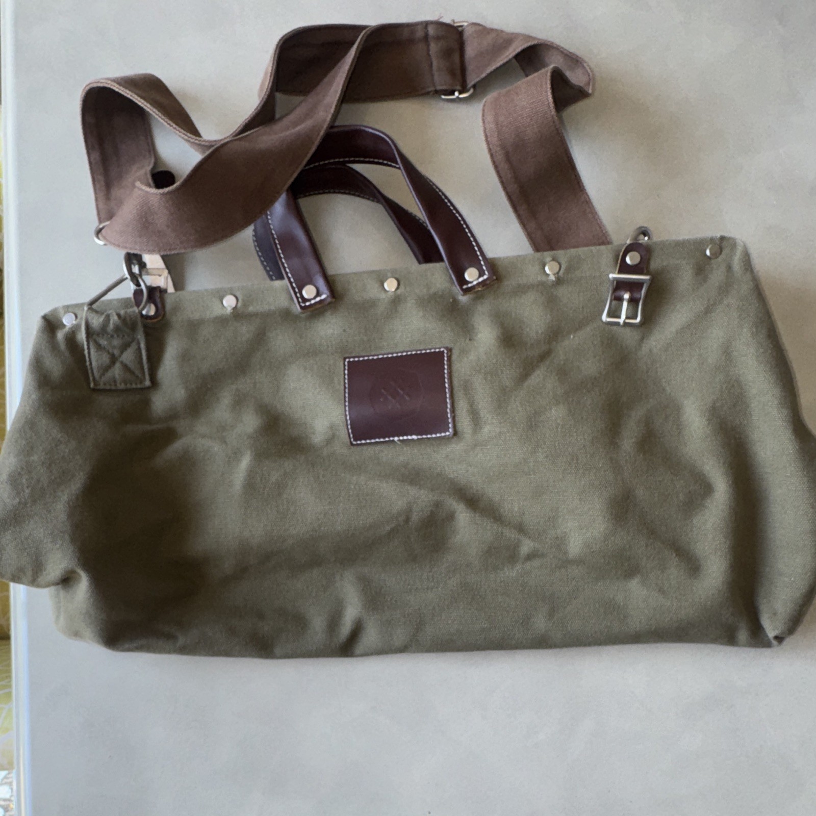 Green Brown Duffle Bag Buckle Closure Adjustable Strap Leather Handles