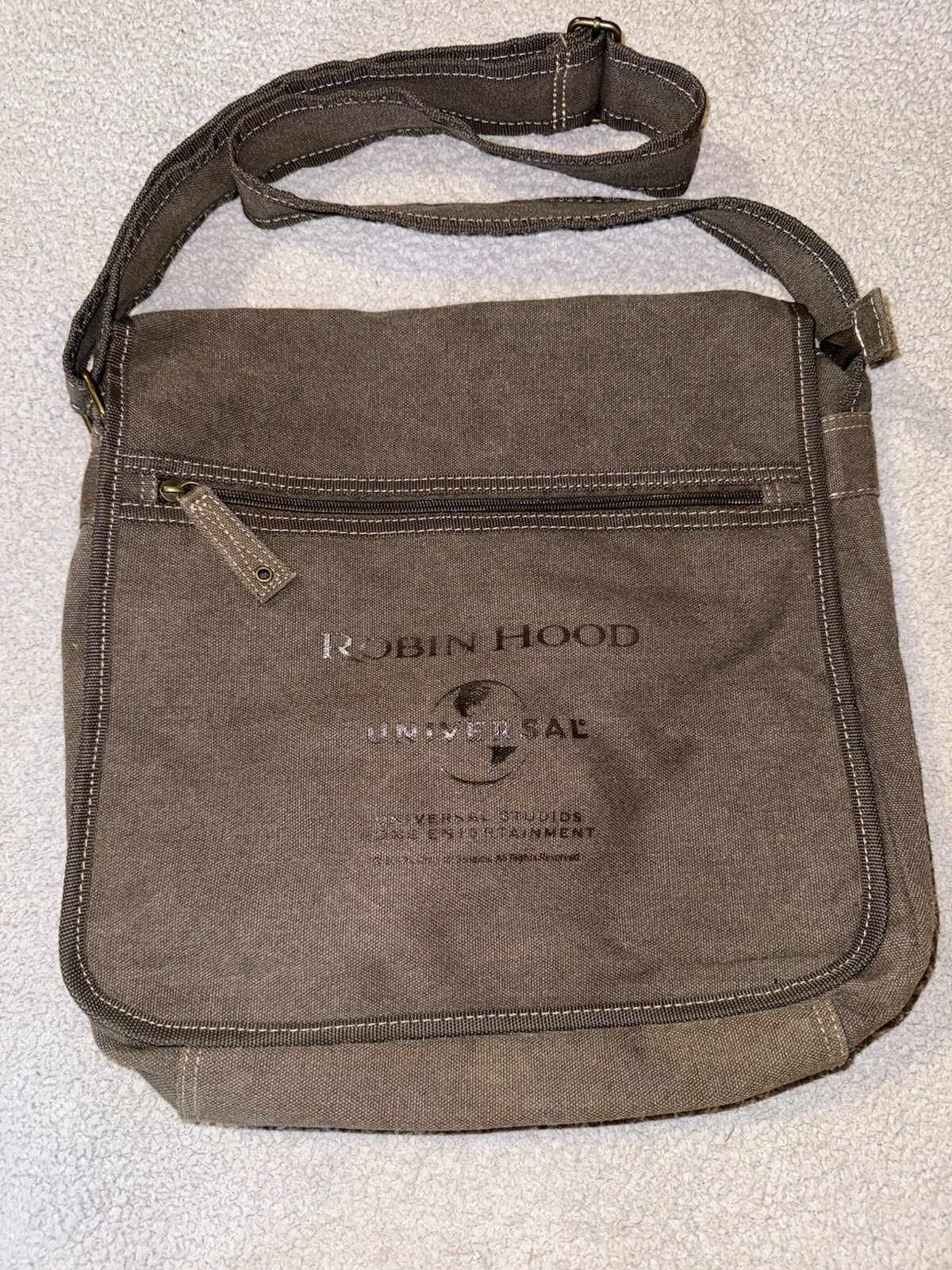 Robin Hood Universal Studios Movie Staff Bag Canvas Messenger Green Discontinued