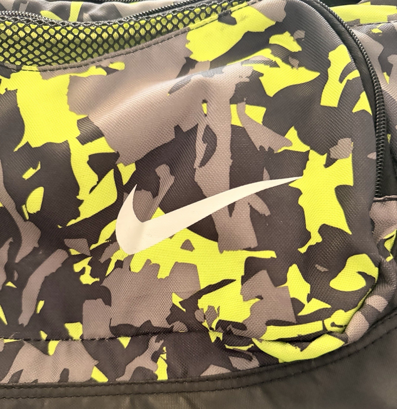 Nike Brasilia DuffelBacg Black Yellow Gray Camoflauge Camo Gym Travel FLAW