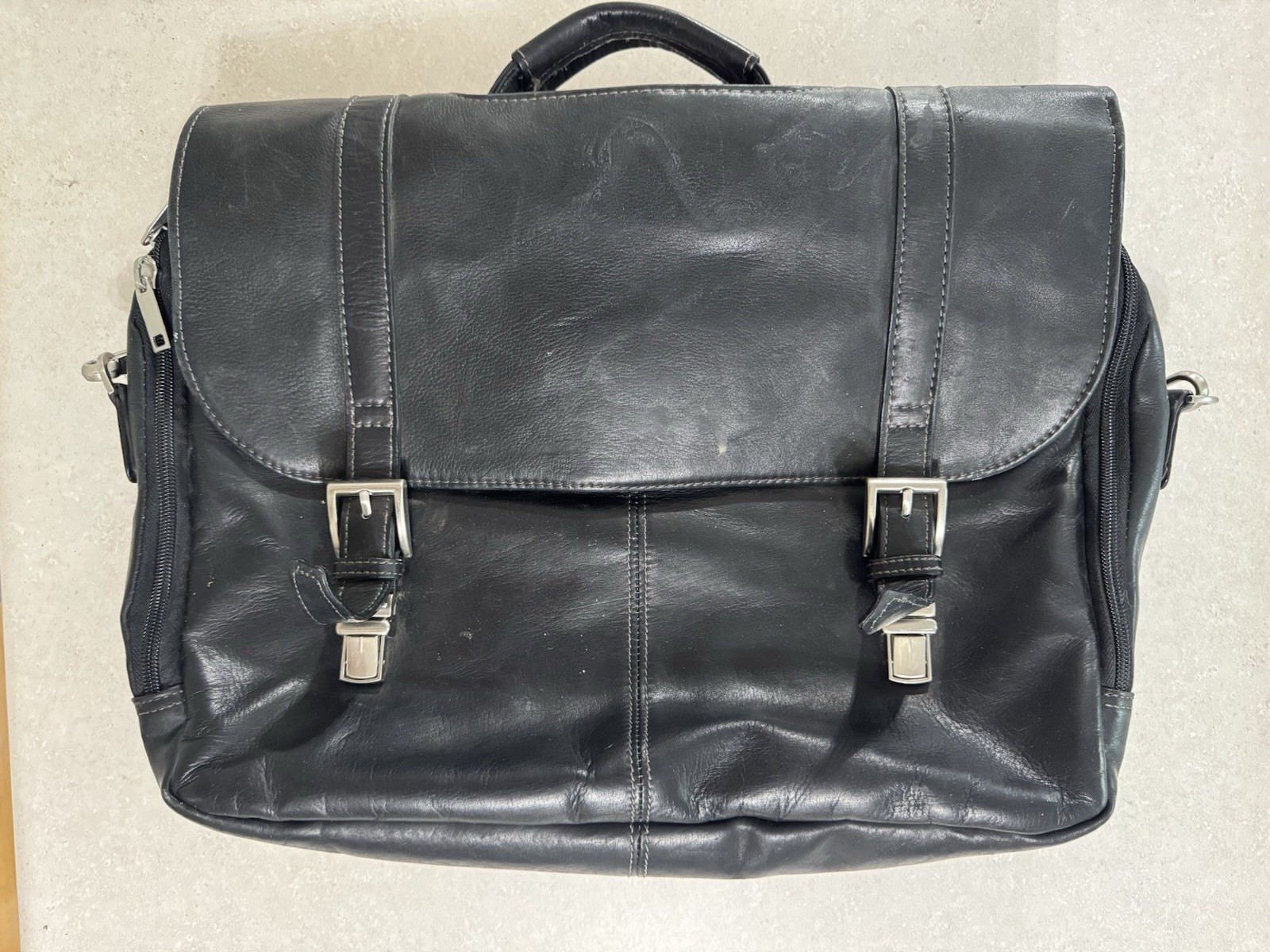 Wilson Black Leather Messenger Bag
